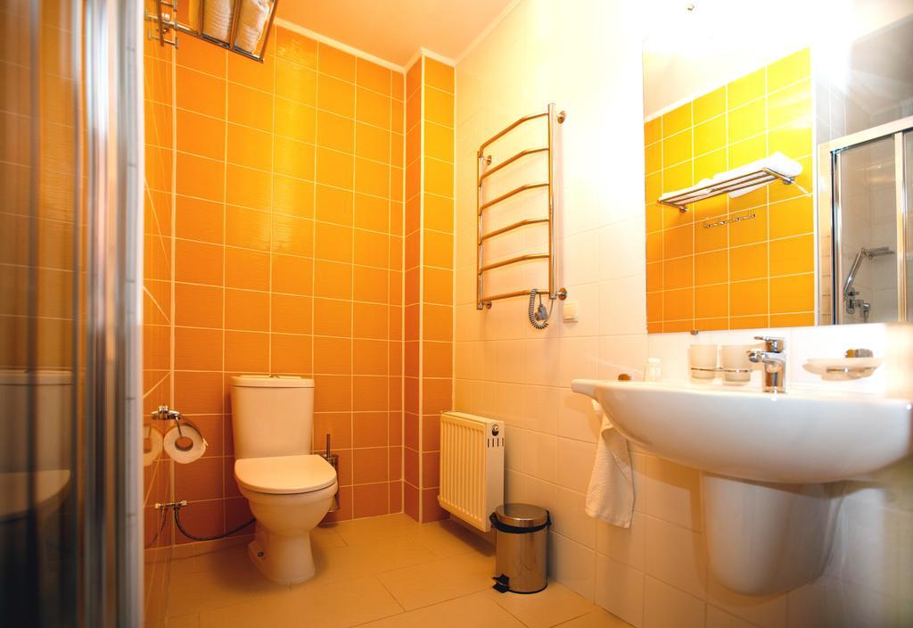 Schiller Hotel Kamjanske Kamer foto