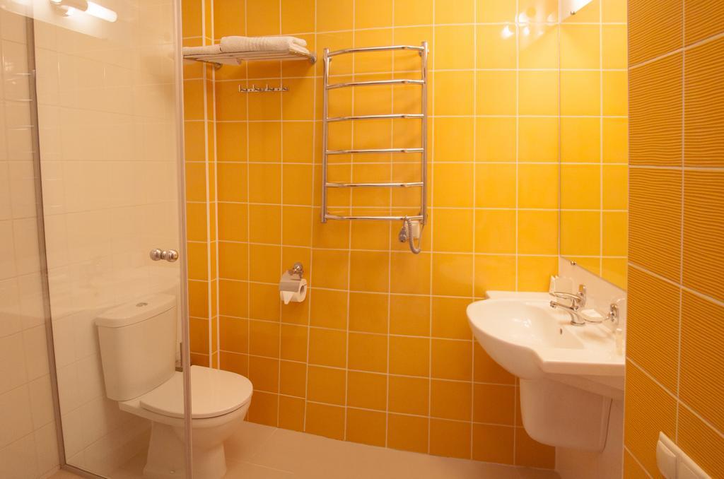 Schiller Hotel Kamjanske Kamer foto
